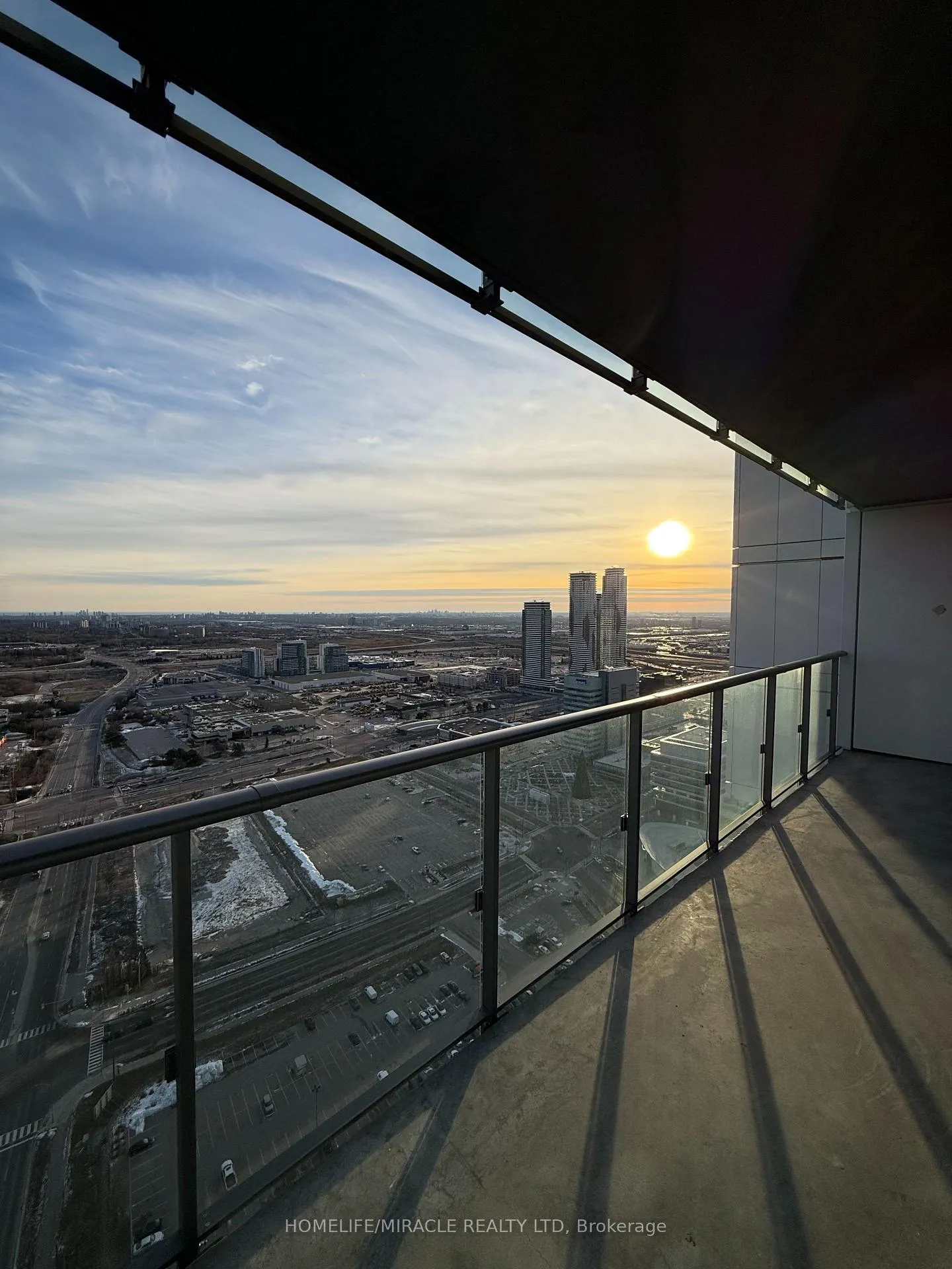 Photo 16 of Unit 4212, 7890 Jane Street, Vaughan, Vaughan Corporate Centre — HOMEH