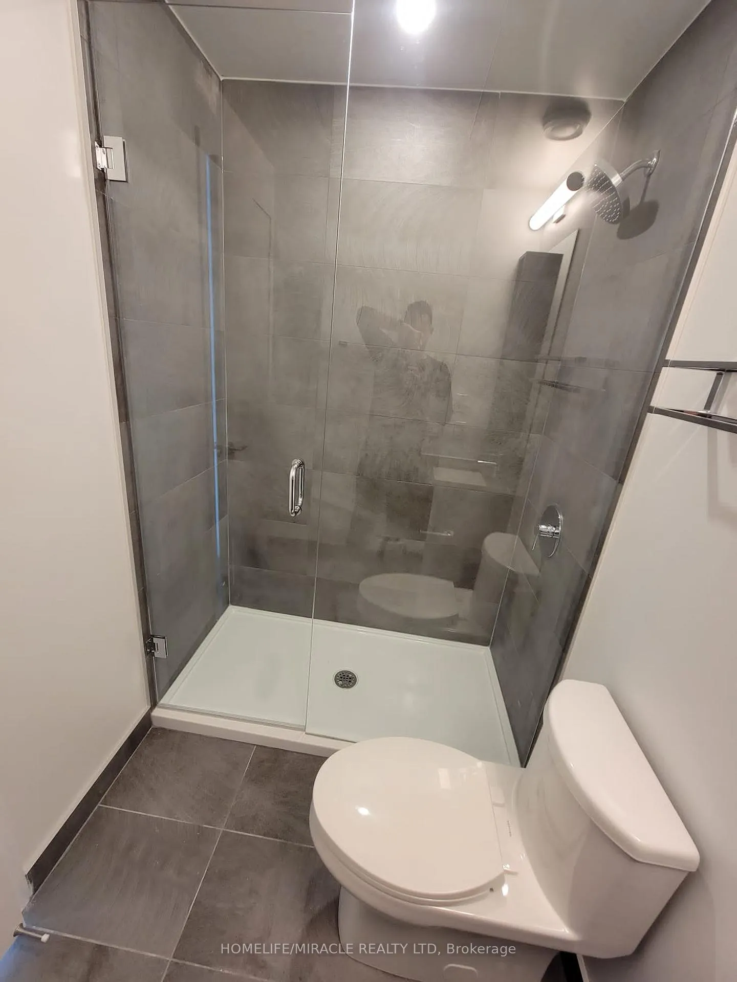 Photo 19 of Unit 4212, 7890 Jane Street, Vaughan, Vaughan Corporate Centre — HOMEH
