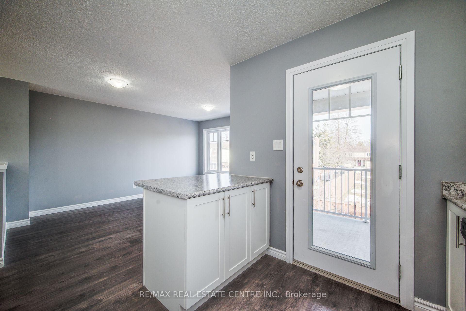 Photo 19 of Unit C8, 24 Morrison Road, Kitchener — HOMEH