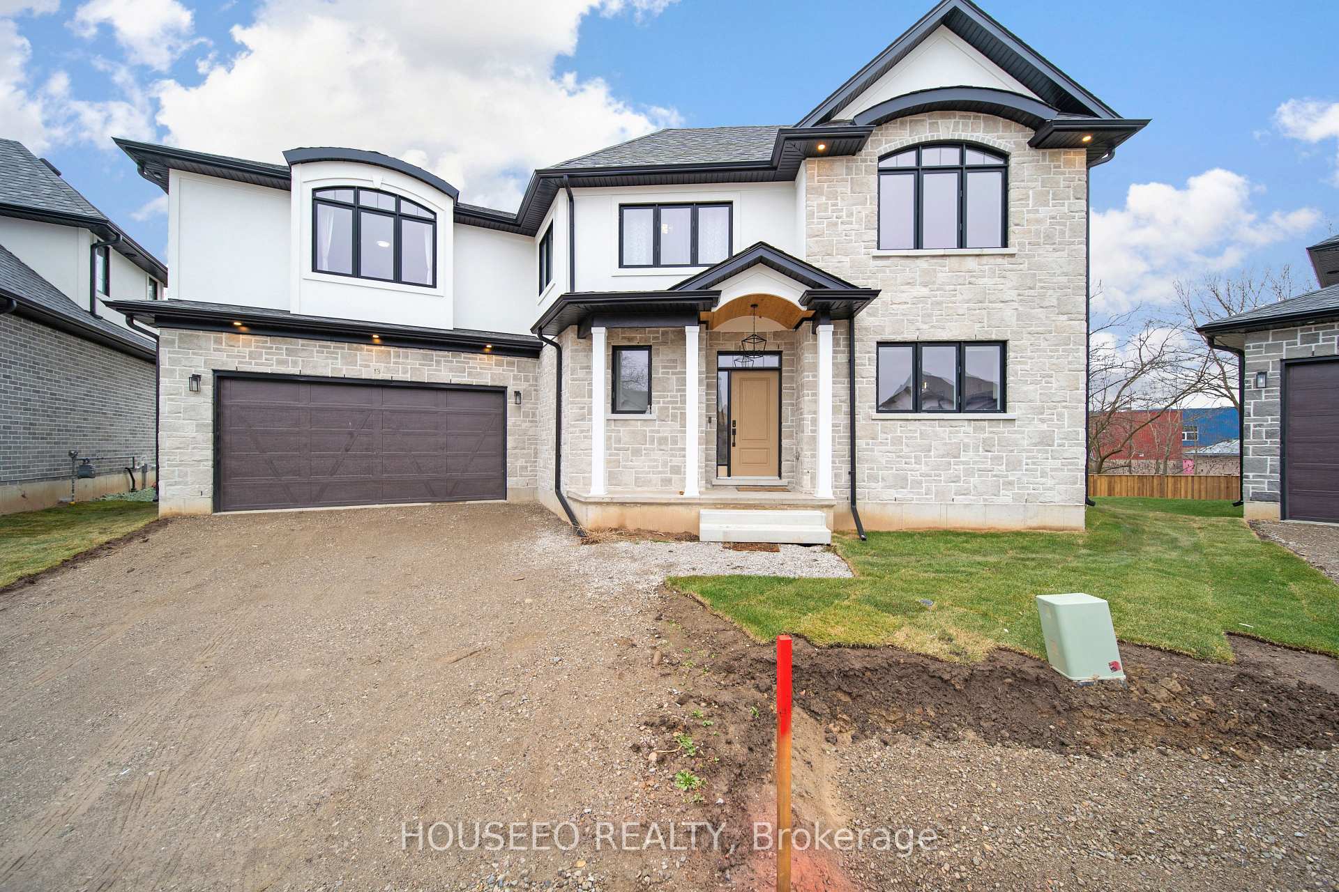 Photo 6 of Unit 13, 242 Mount Pleasant Street, Brant, Brantford Twp — HOMEH