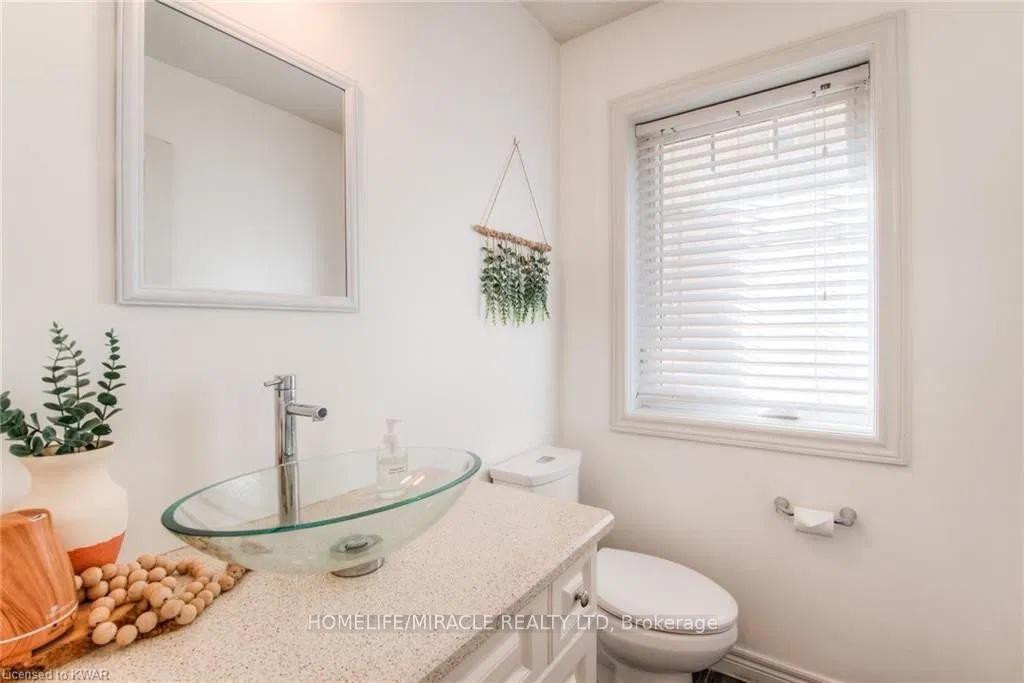 Photo 13 of Unit A7, 70 Willowrun Drive, Kitchener, Idlewood/Lackner Woods — HOMEH