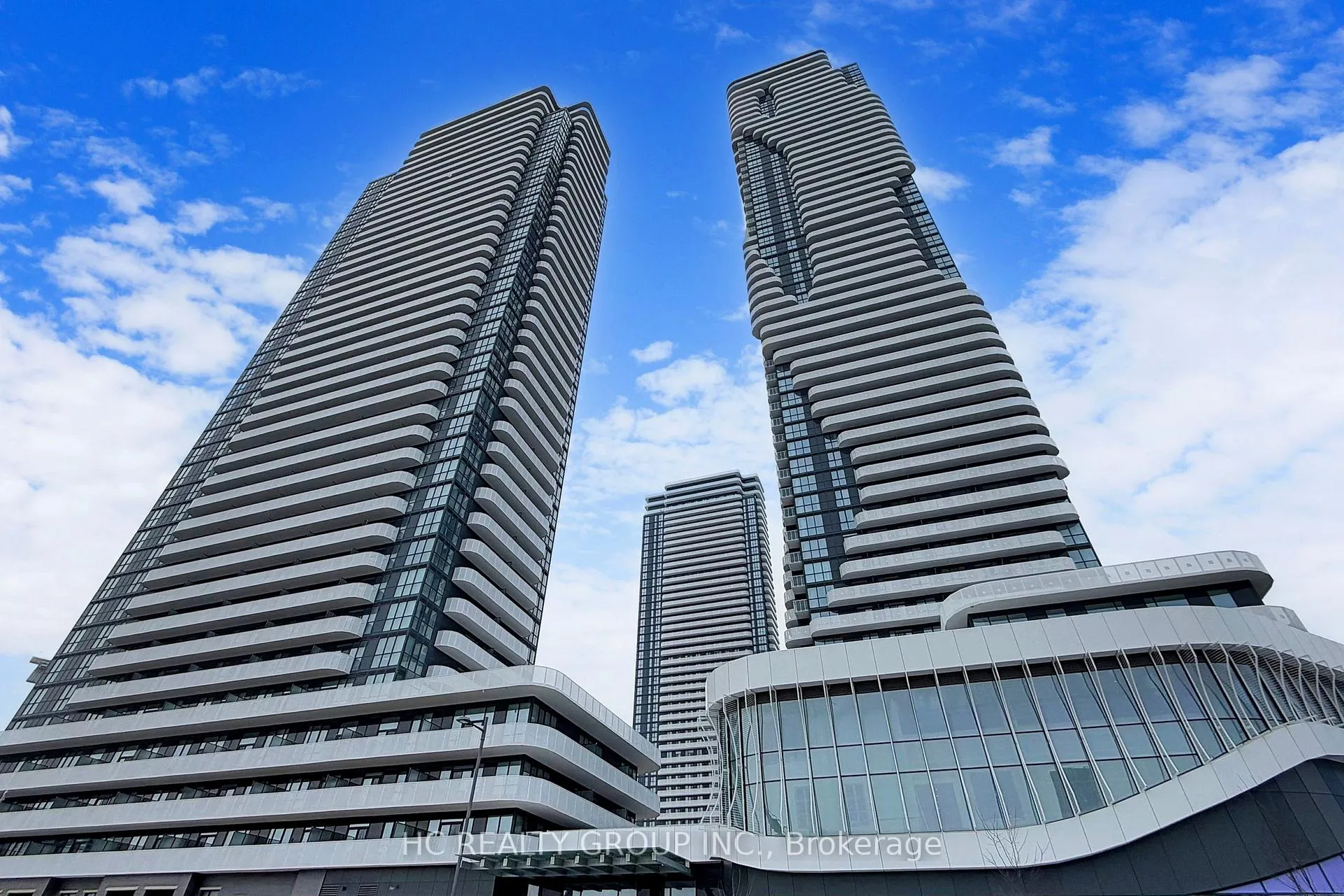 Photo 1 of Unit 4902, 8 Interchange Way, Vaughan, Vaughan Corporate Centre — HOMEH