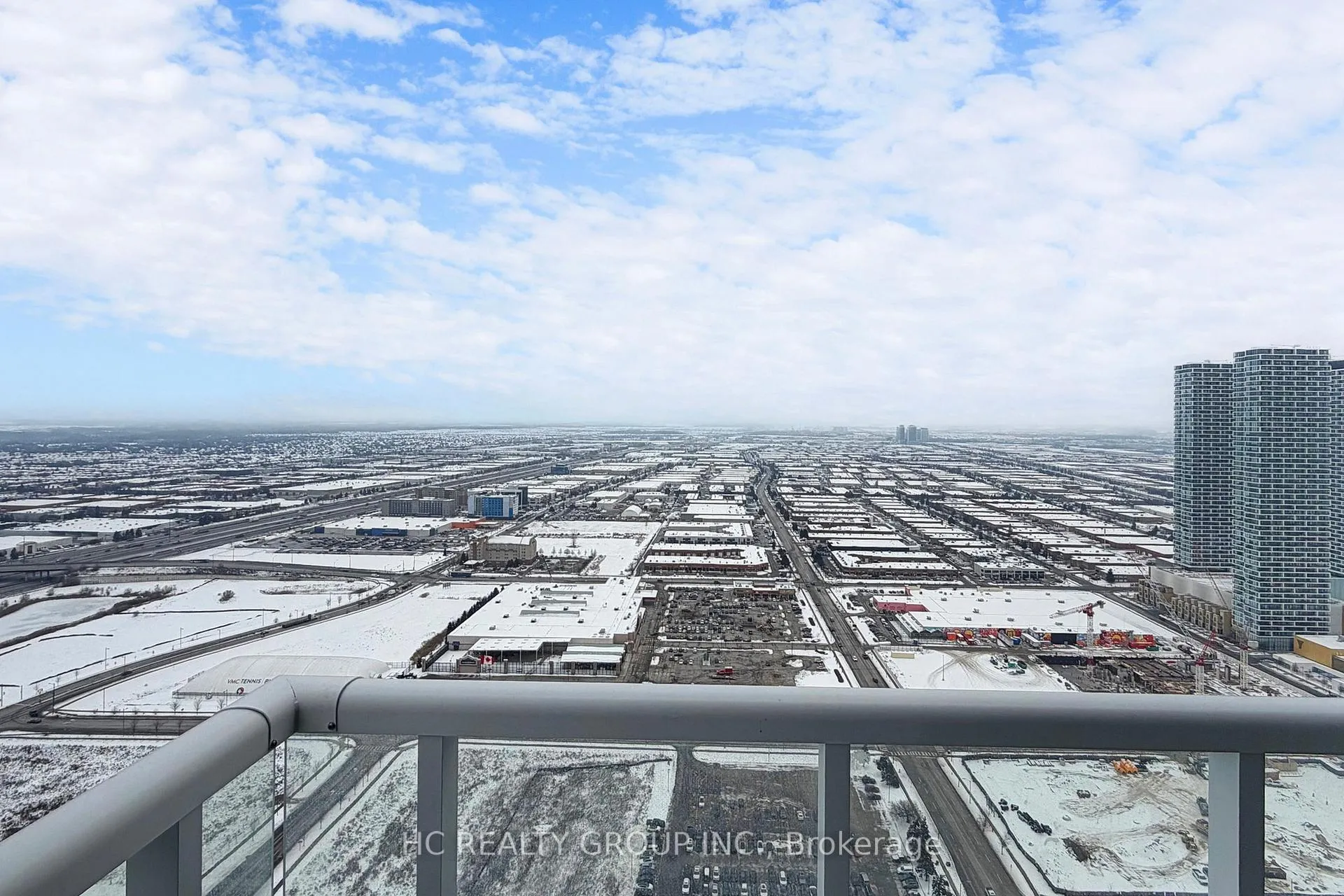 Photo 17 of Unit 4902, 8 Interchange Way, Vaughan, Vaughan Corporate Centre — HOMEH