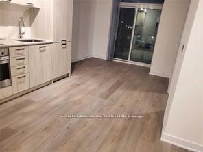 Photo 6 of Unit 721, 10 Honeycrisp Crescent, Vaughan, Vaughan Corporate Centre — HOMEH