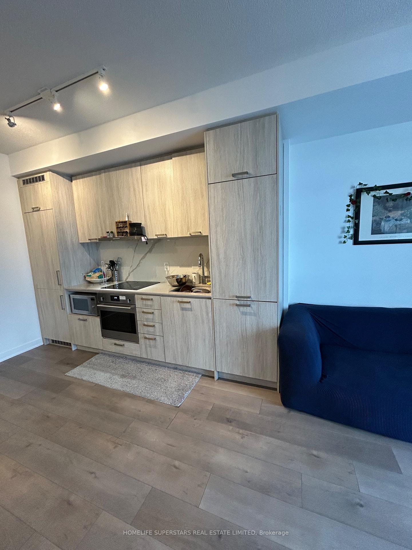 Photo 18 of Unit 721, 10 Honeycrisp Crescent, Vaughan, Vaughan Corporate Centre — HOMEH