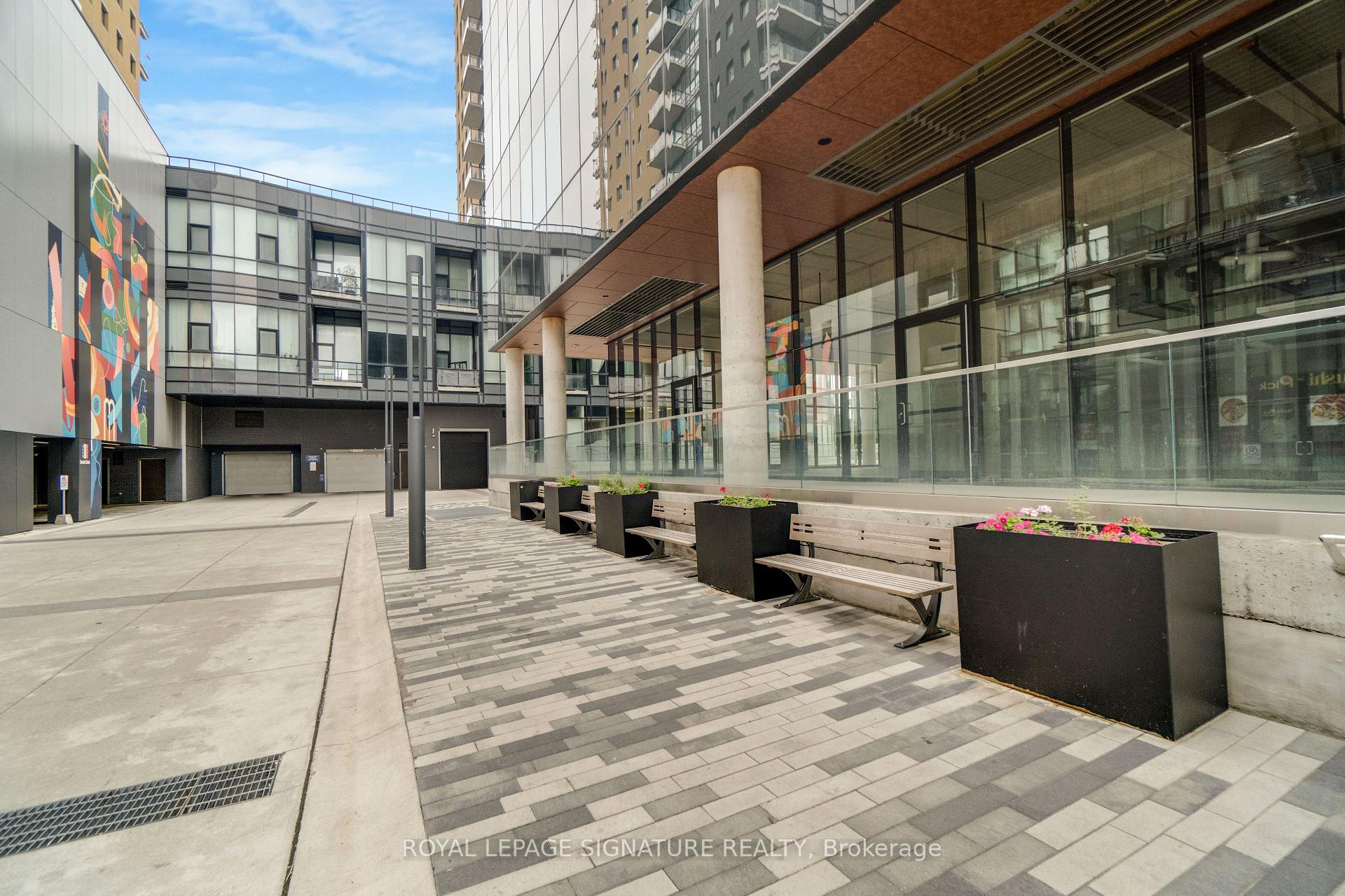 Photo 33 of Unit 909, 108 Garment Street, Kitchener, City Commercial Core — HOMEH