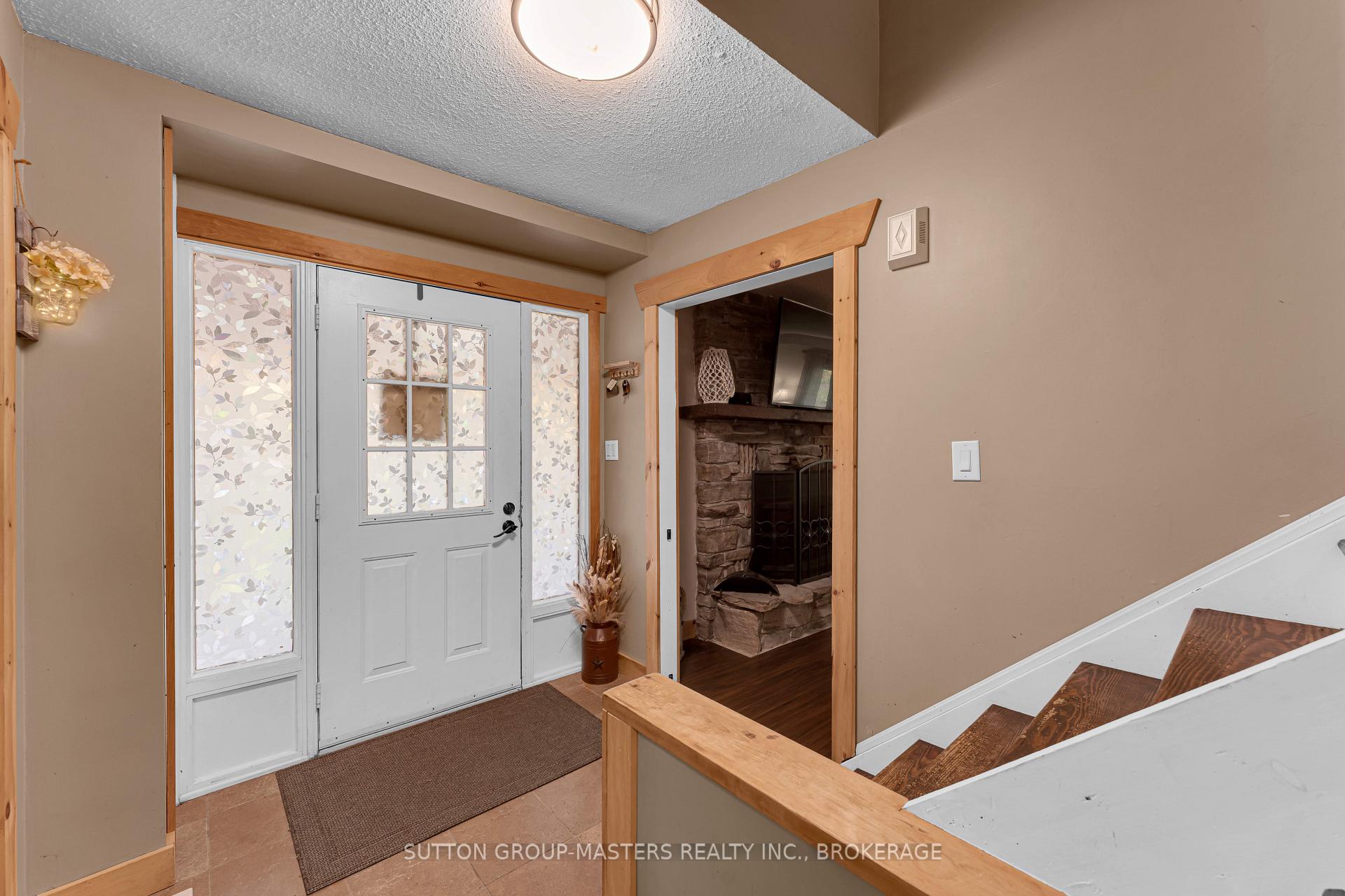 Photo 4 of 2382 Sands Road, Frontenac, Frontenac South — HOMEH