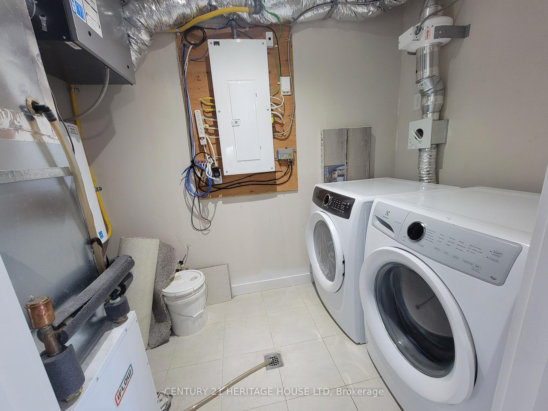 Photo 9 of Unit A, 164 Rochefort Street, Kitchener — HOMEH