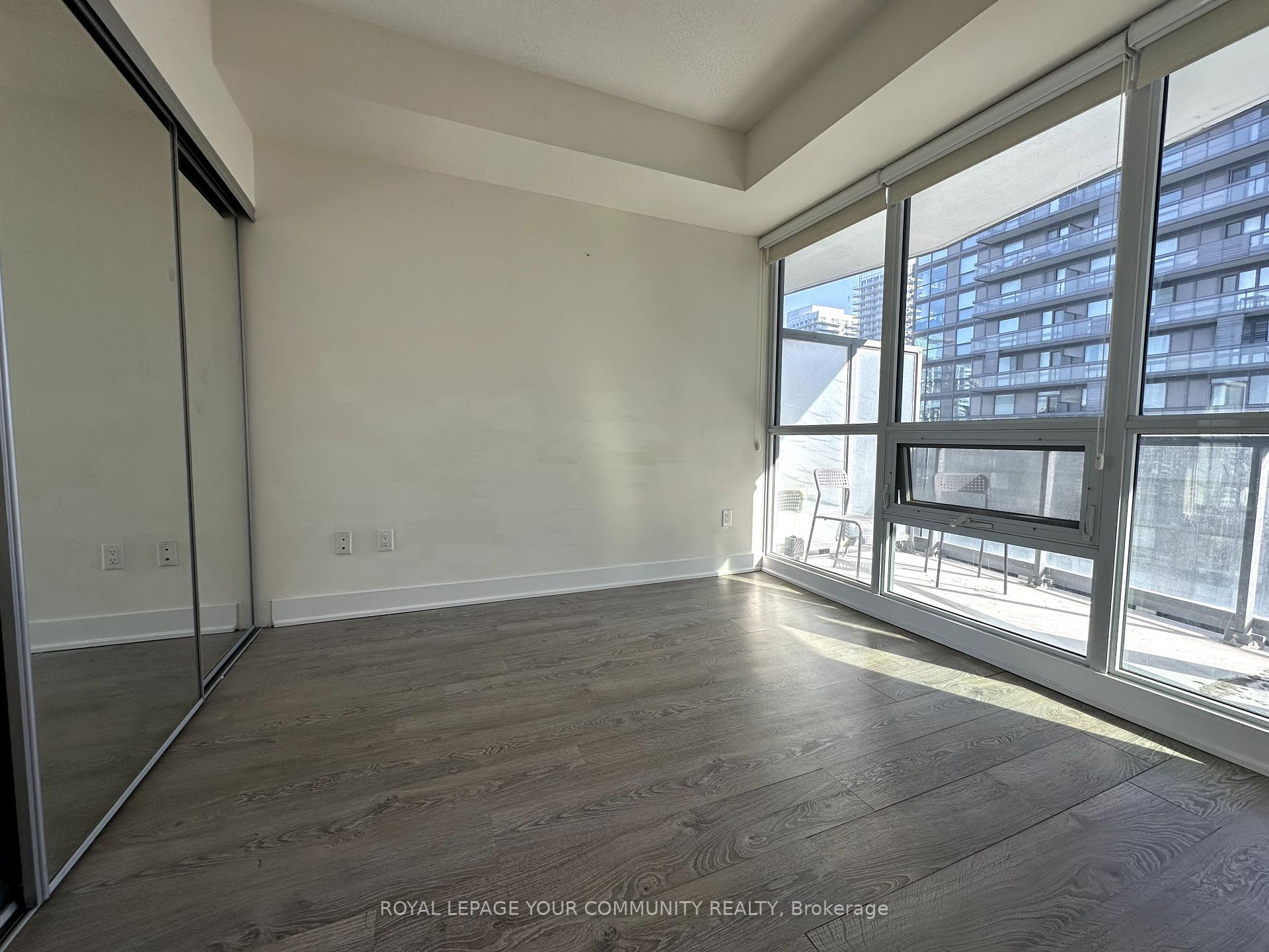 Photo 18 of Unit 1401, 30 Roehampton Avenue, Toronto, Mount Pleasant West — HOMEH