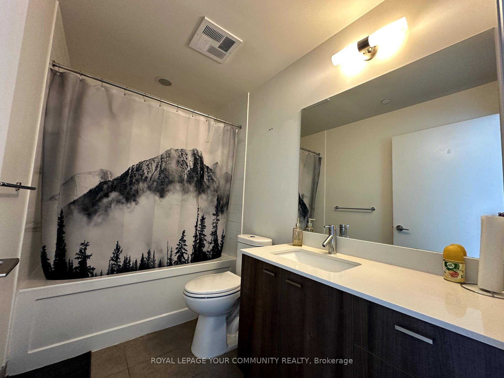Photo 22 of Unit 1401, 30 Roehampton Avenue, Toronto, Mount Pleasant West — HOMEH