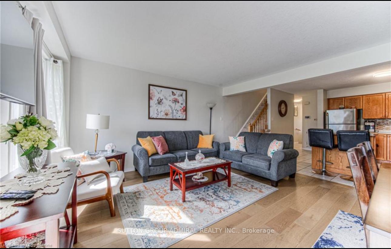 Photo 10 of Unit 28, 42 Green Valley Drive, Kitchener — HOMEH