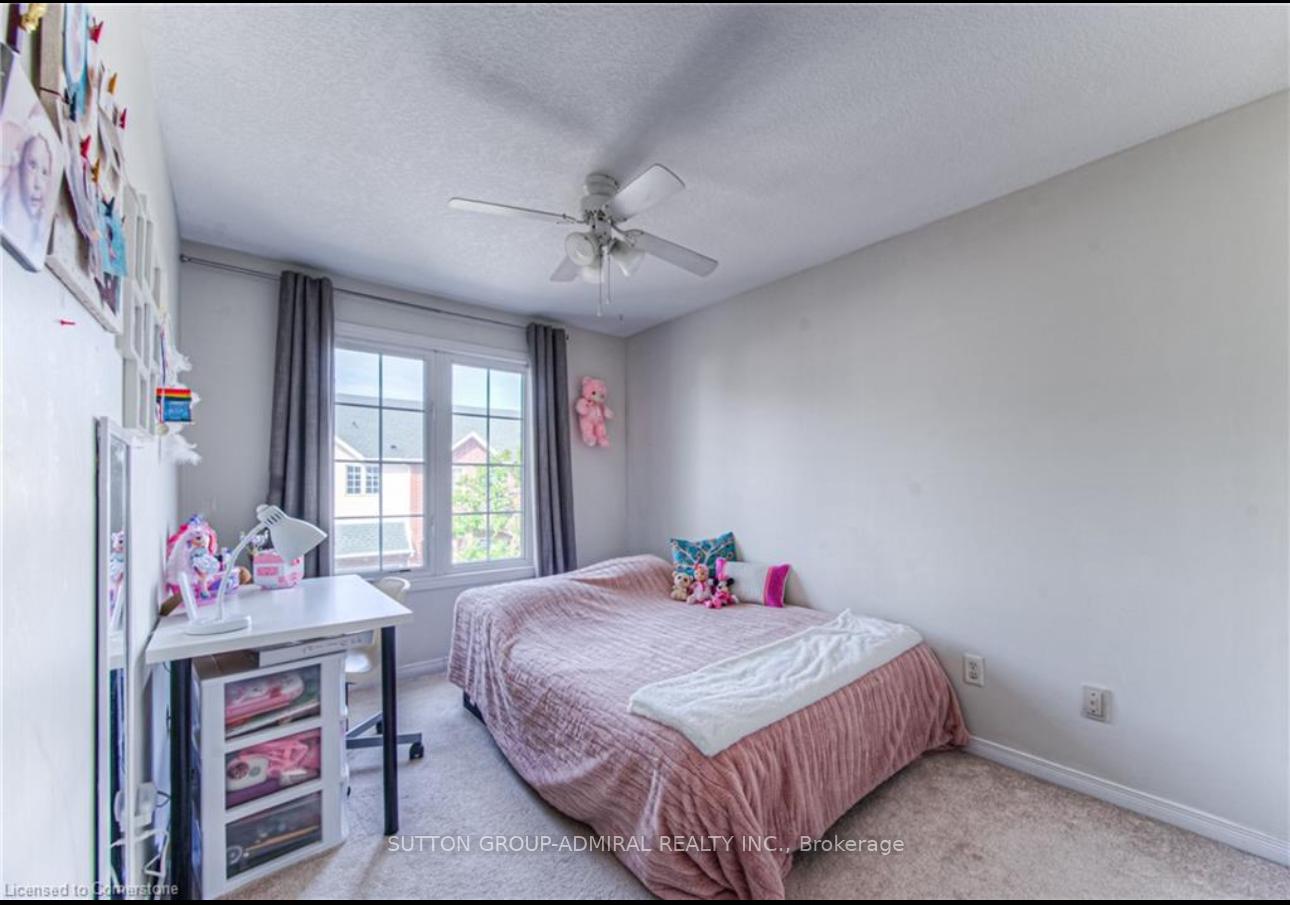 Photo 11 of Unit 28, 42 Green Valley Drive, Kitchener — HOMEH