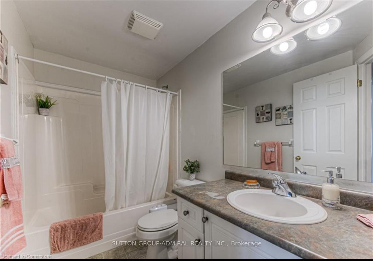 Photo 18 of Unit 28, 42 Green Valley Drive, Kitchener — HOMEH