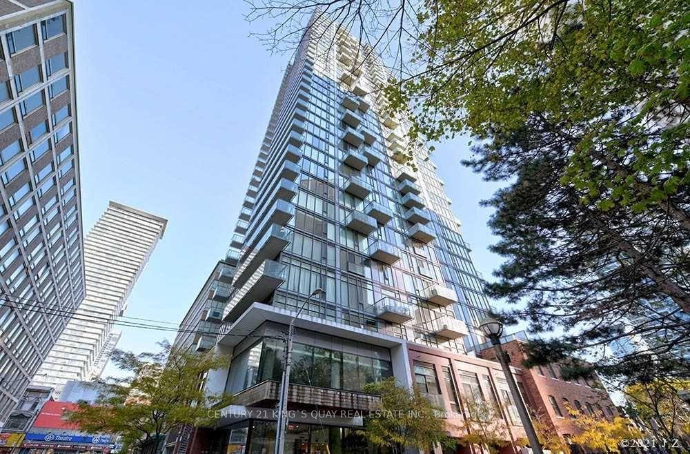 Front of Unit 1405, 75 St Nicholas Street