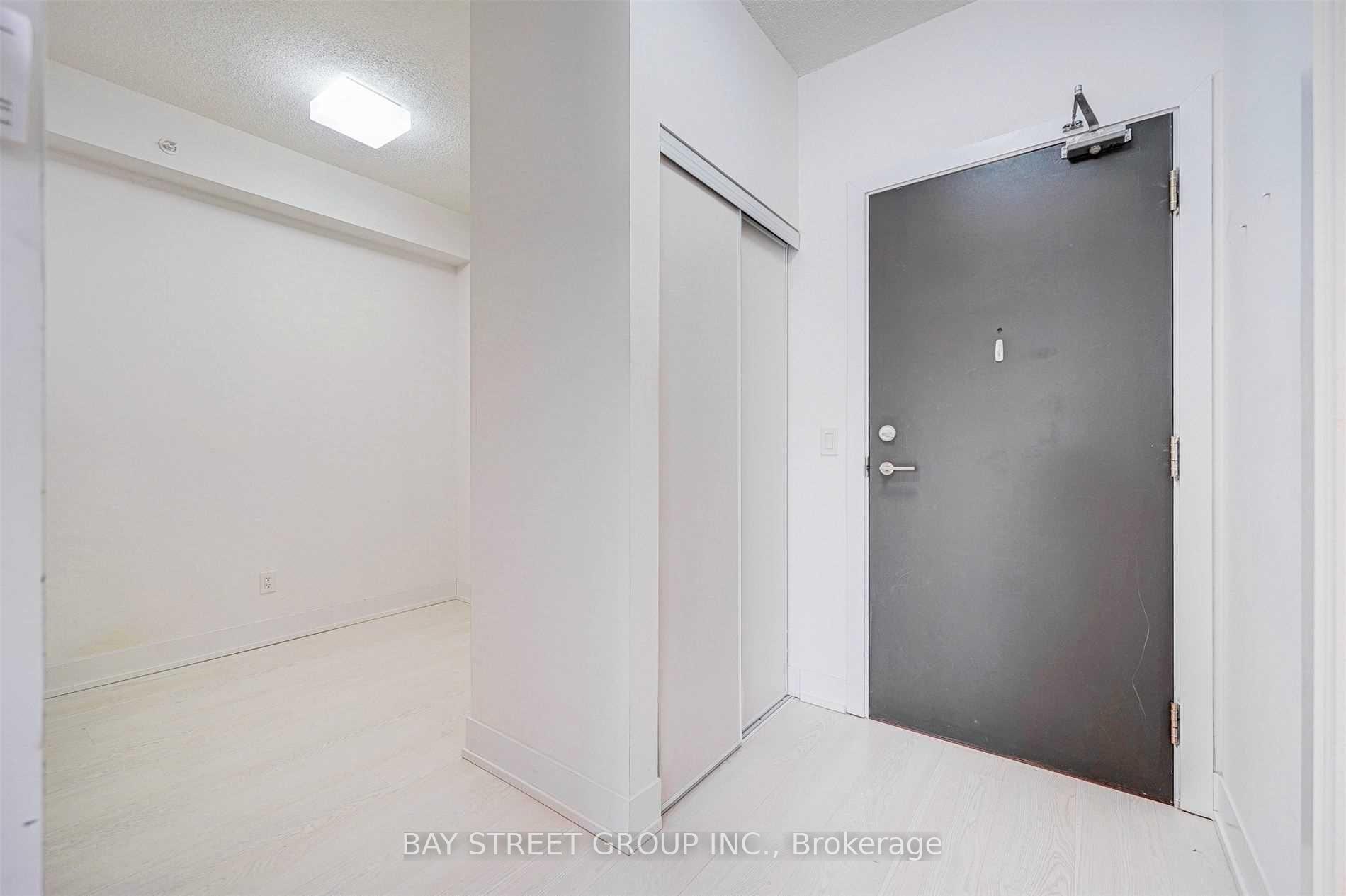 Photo 14 of Unit 615, 68 Merton Street, Toronto, Mount Pleasant West — HOMEH