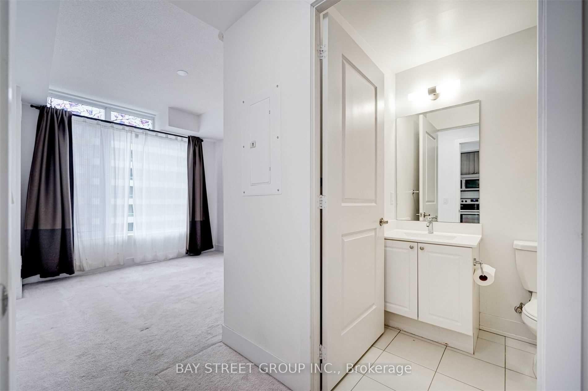 Photo 30 of Unit 615, 68 Merton Street, Toronto, Mount Pleasant West — HOMEH
