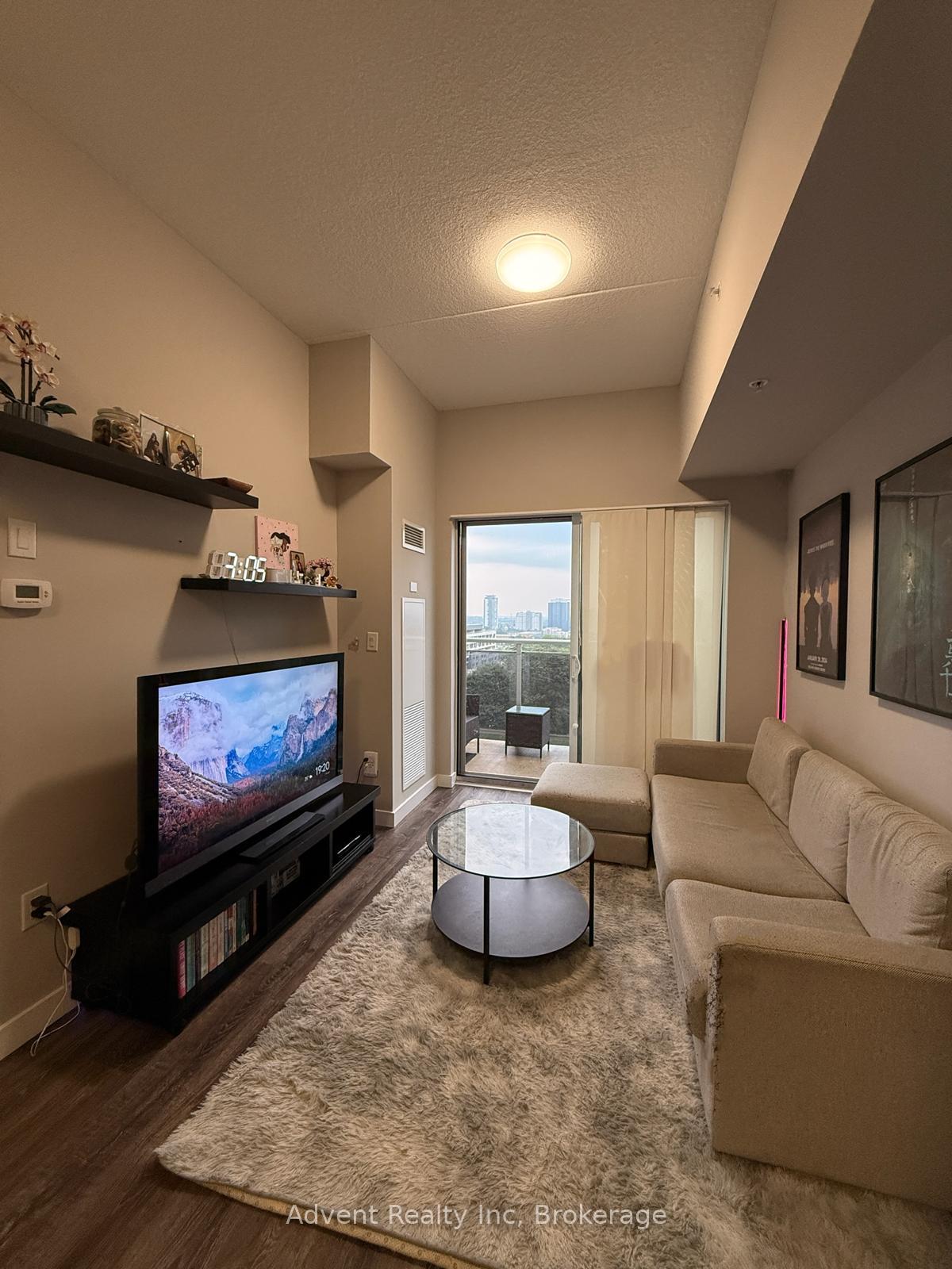 Photo 3 of Unit 821, 280 Lester Street, Waterloo, Beechwood/University — HOMEH