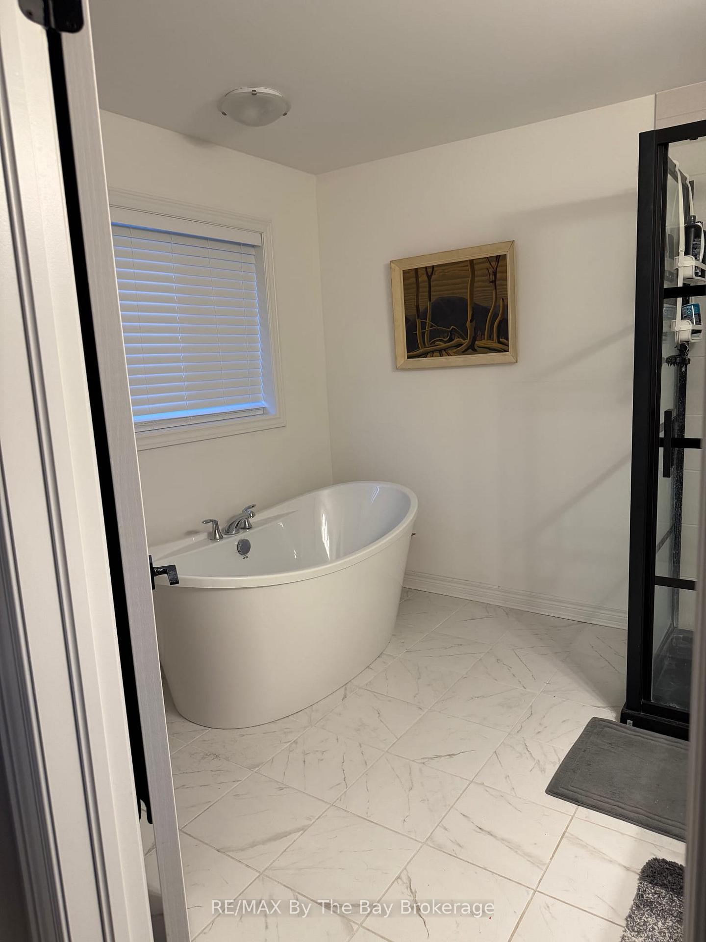 Photo 5 of 112 Archer Avenue, Collingwood — HOMEH