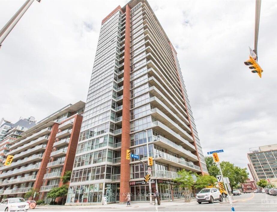 Front of Unit 1010, 179 George Street