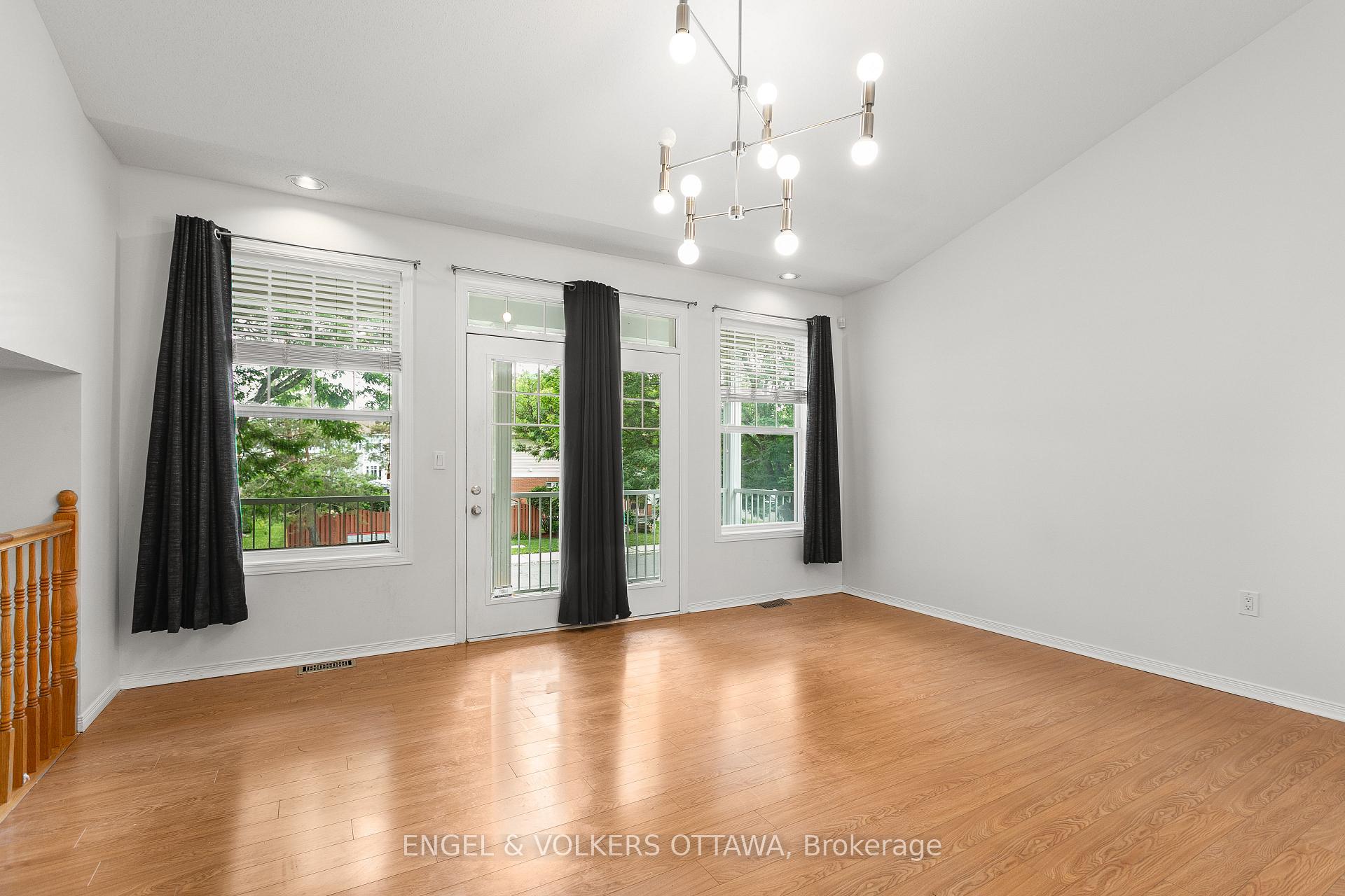 Photo 13 of 271 Berrigan Drive, Ottawa, Barrhaven - Longfields — HOMEH