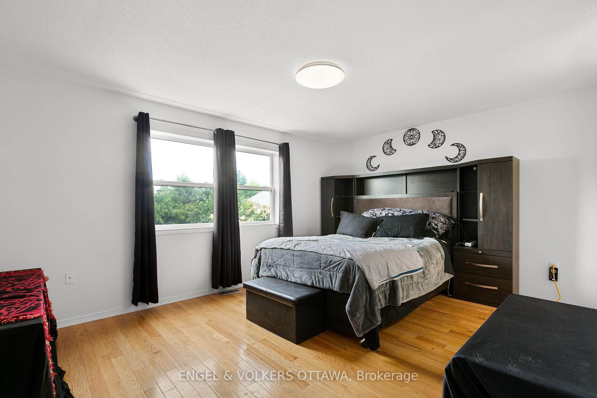 Photo 16 of 271 Berrigan Drive, Ottawa, Barrhaven - Longfields — HOMEH