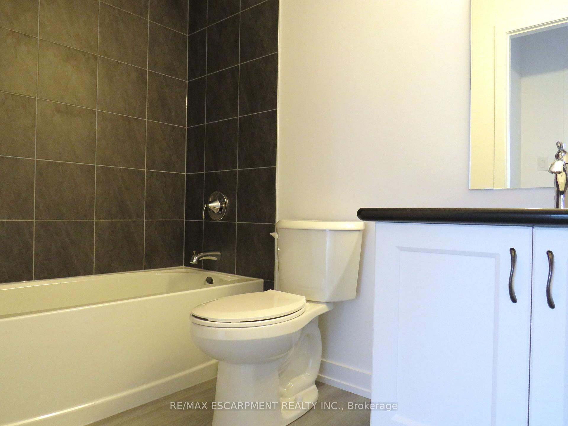 Photo 16 of Unit 305, 470 Dundas Street E, Hamilton, Waterdown — HOMEH