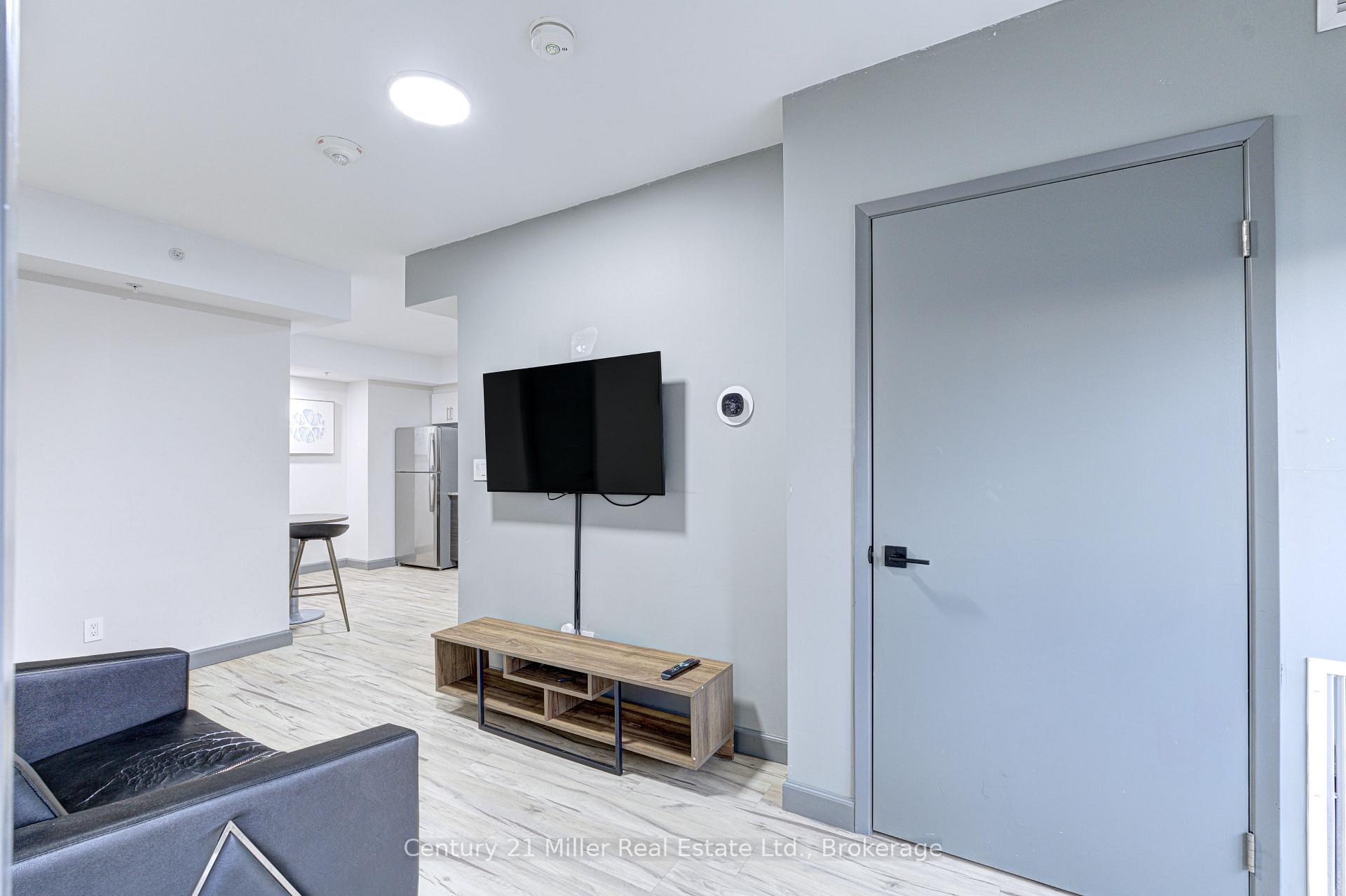 Photo 13 of Unit 181, 258 Sunview Street, Waterloo — HOMEH