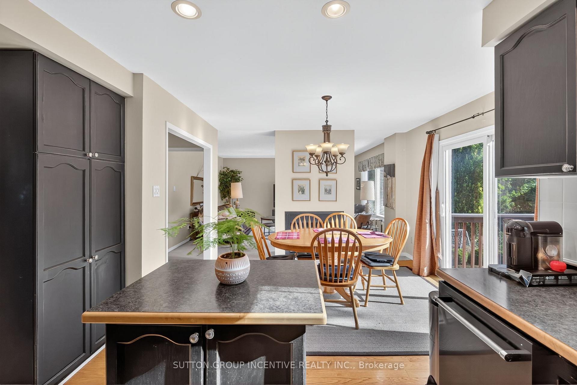 Photo 14 of 25 Brunton Crescent, Barrie, Painswick North — HOMEH