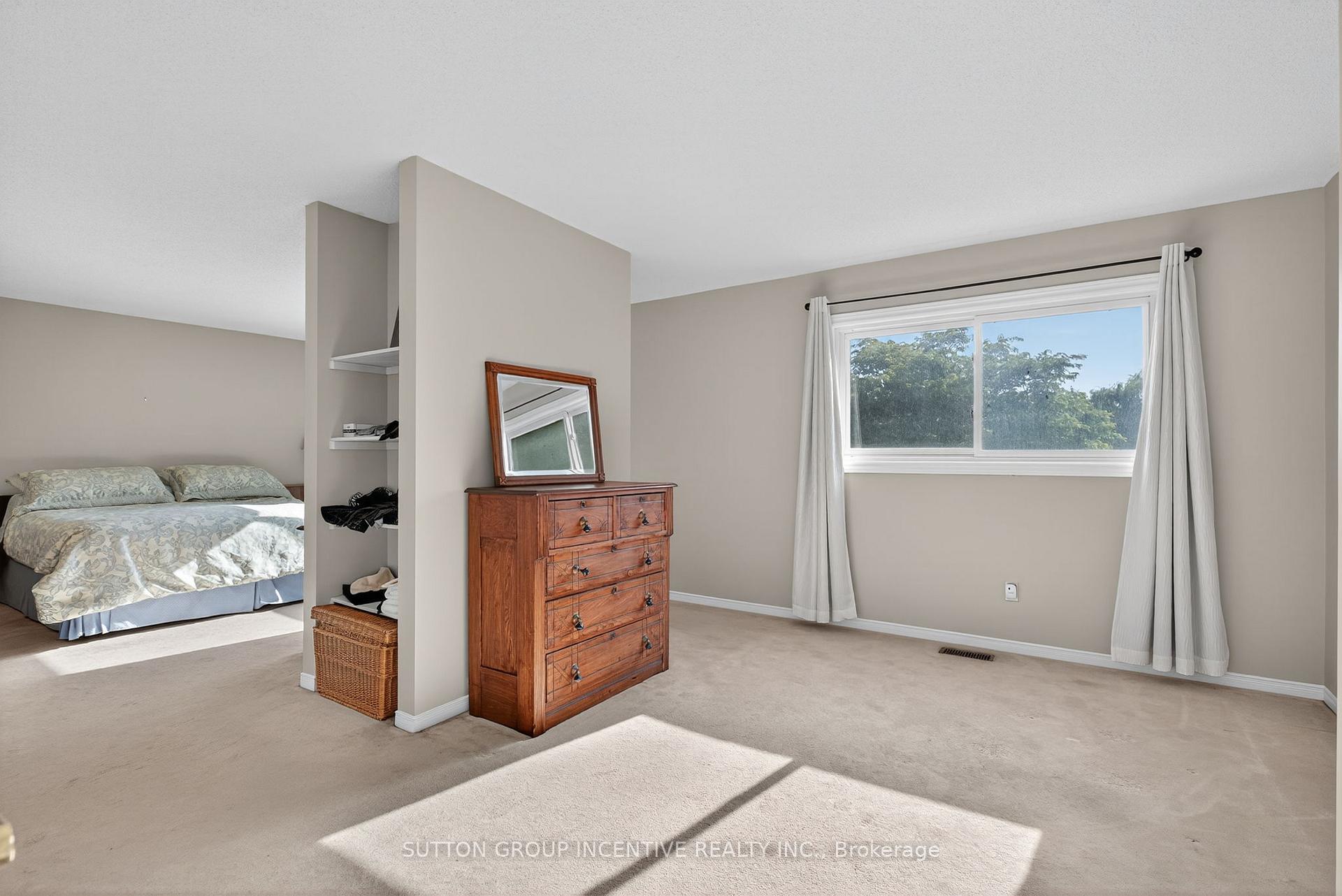 Photo 17 of 25 Brunton Crescent, Barrie, Painswick North — HOMEH