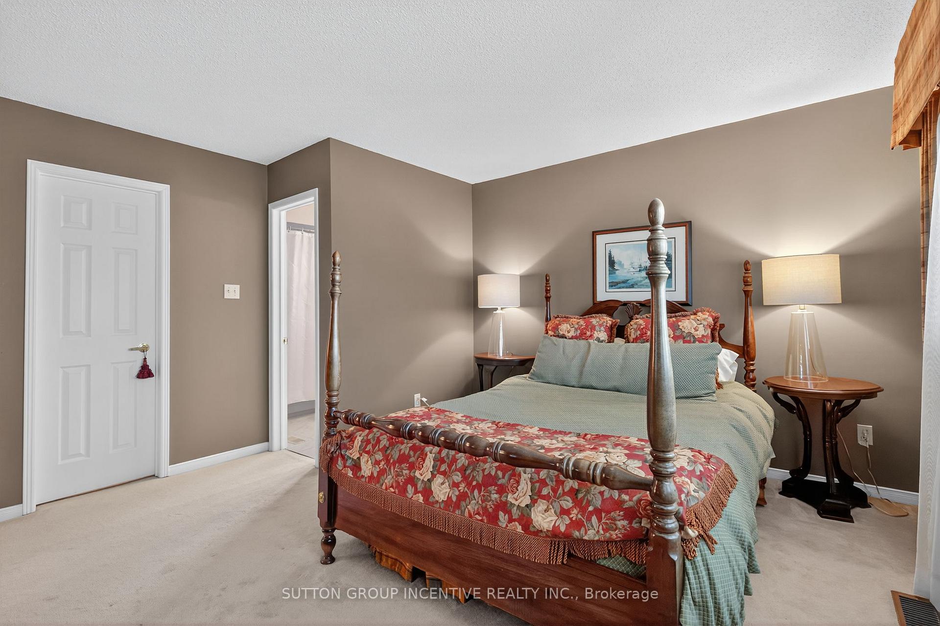 Photo 26 of 25 Brunton Crescent, Barrie, Painswick North — HOMEH