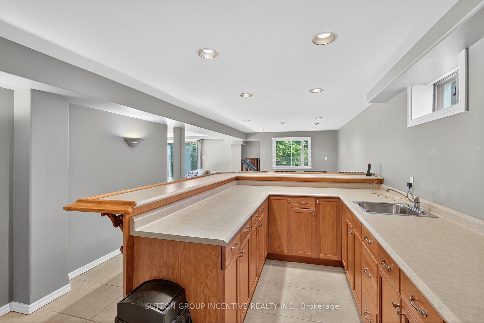 Photo 34 of 25 Brunton Crescent, Barrie, Painswick North — HOMEH
