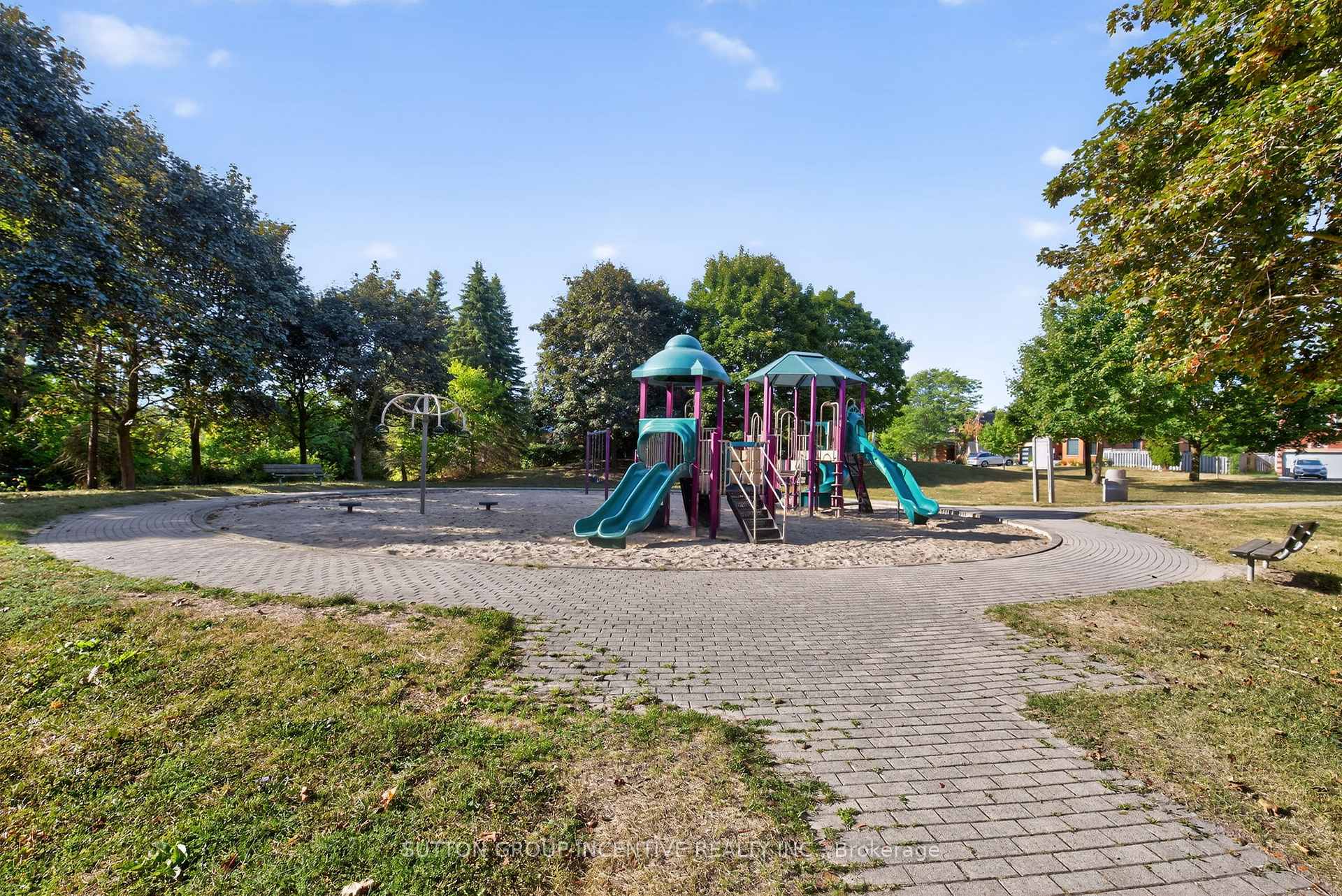 Photo 40 of 25 Brunton Crescent, Barrie, Painswick North — HOMEH