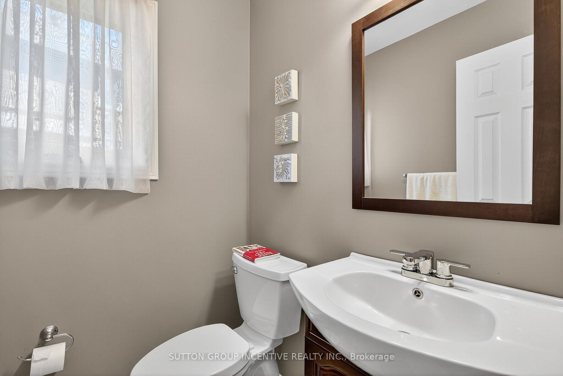 Photo 45 of 25 Brunton Crescent, Barrie, Painswick North — HOMEH