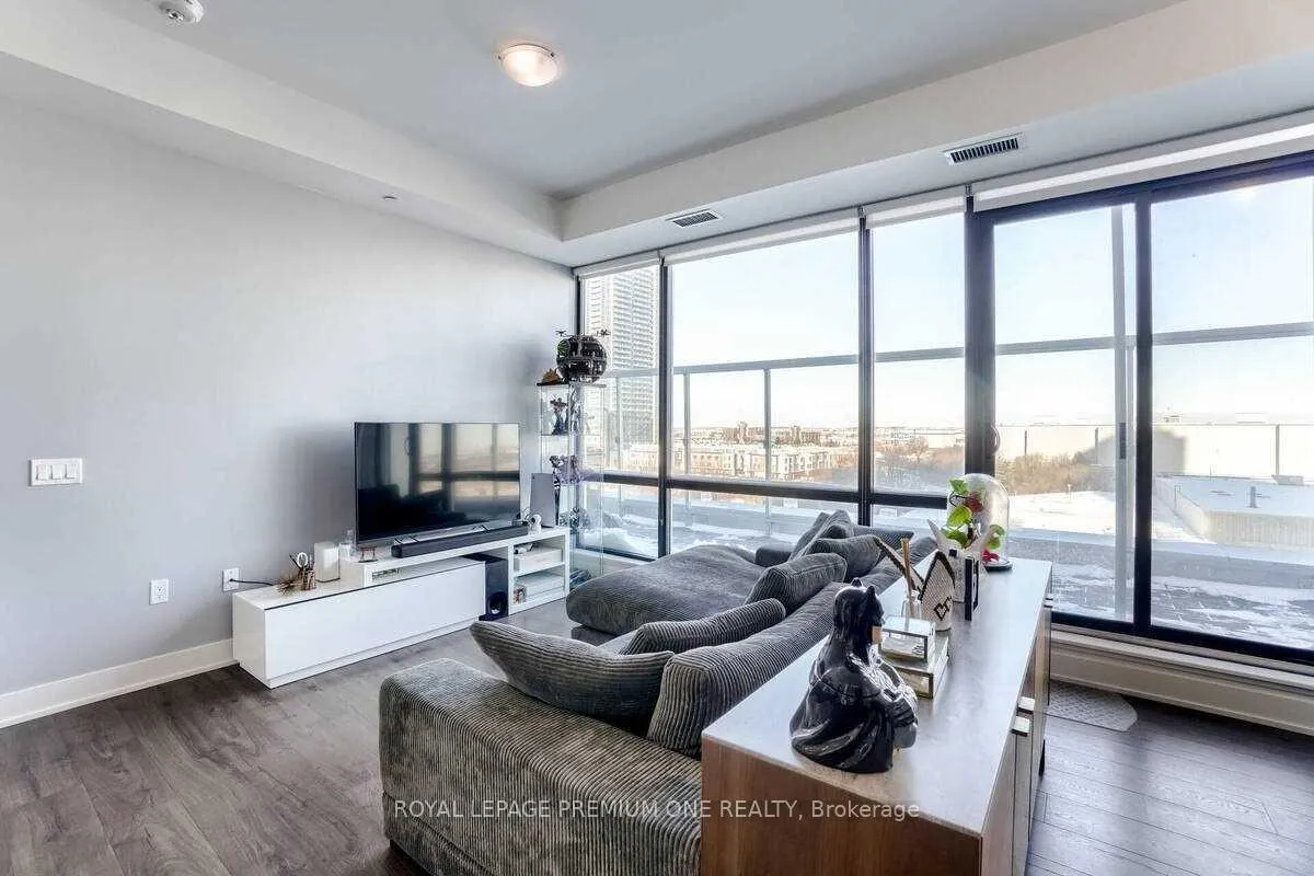 Photo 11 of Unit 611, 2916 Highway 7 Road, Vaughan, Concord — HOMEH