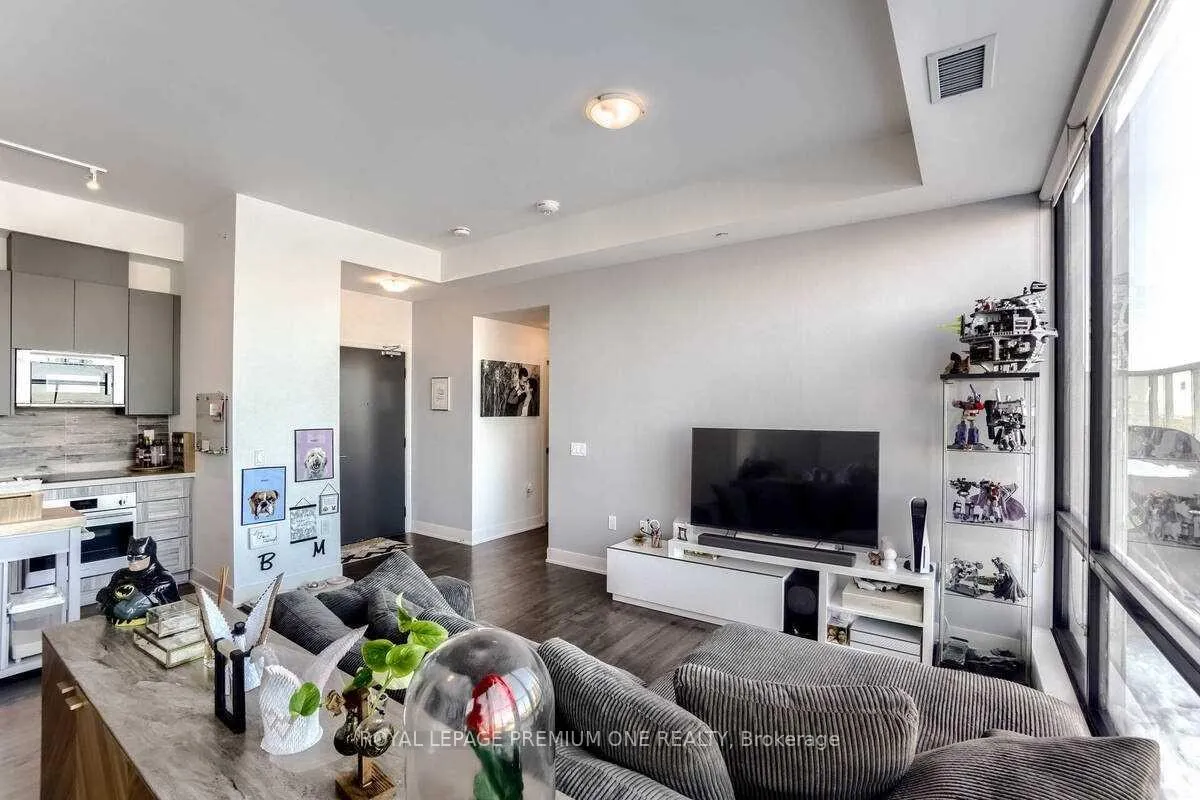 Photo 12 of Unit 611, 2916 Highway 7 Road, Vaughan, Concord — HOMEH
