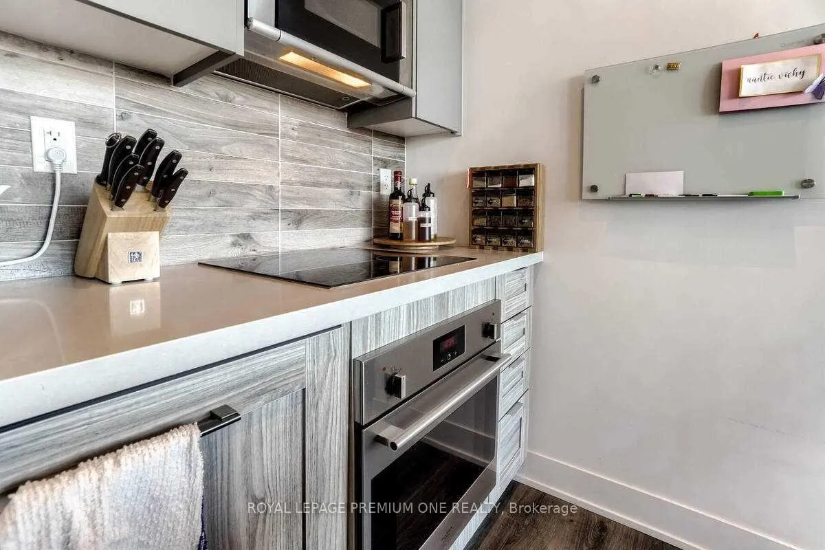 Photo 19 of Unit 611, 2916 Highway 7 Road, Vaughan, Concord — HOMEH