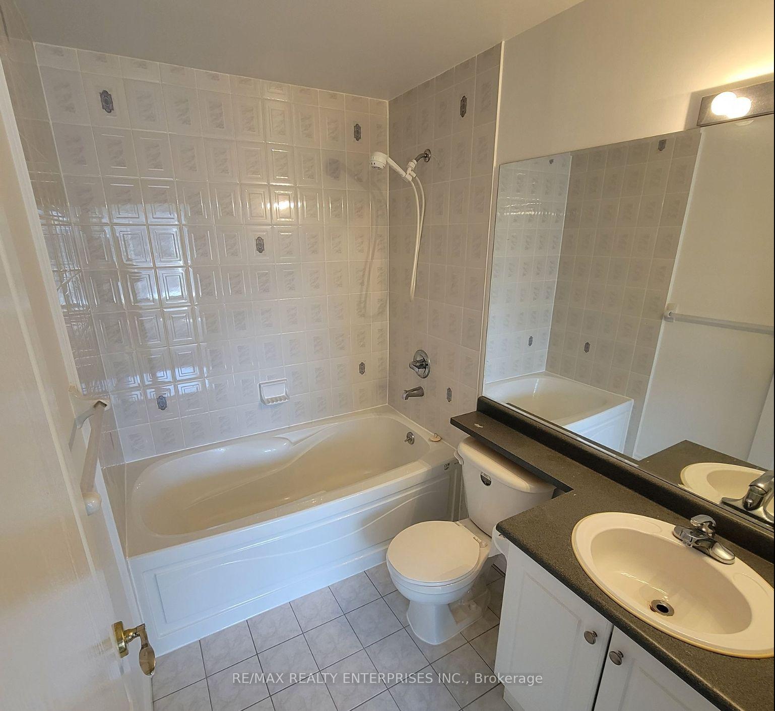 Photo 12 of Unit 408, 2 Edith Drive, Toronto, Yonge-Eglinton — HOMEH