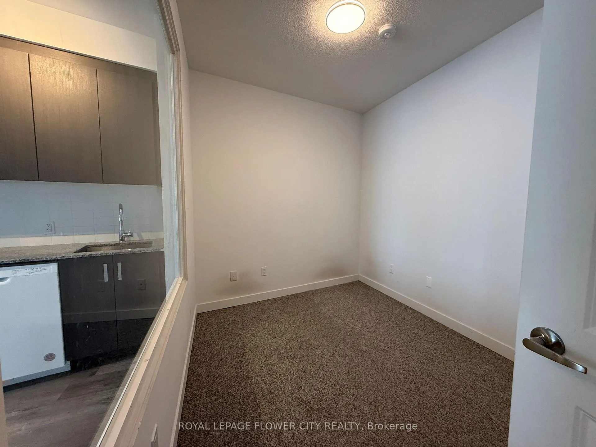Photo 7 of Unit 114, 1010 Dundas Street E, Whitby, Pringle Creek — HOMEH
