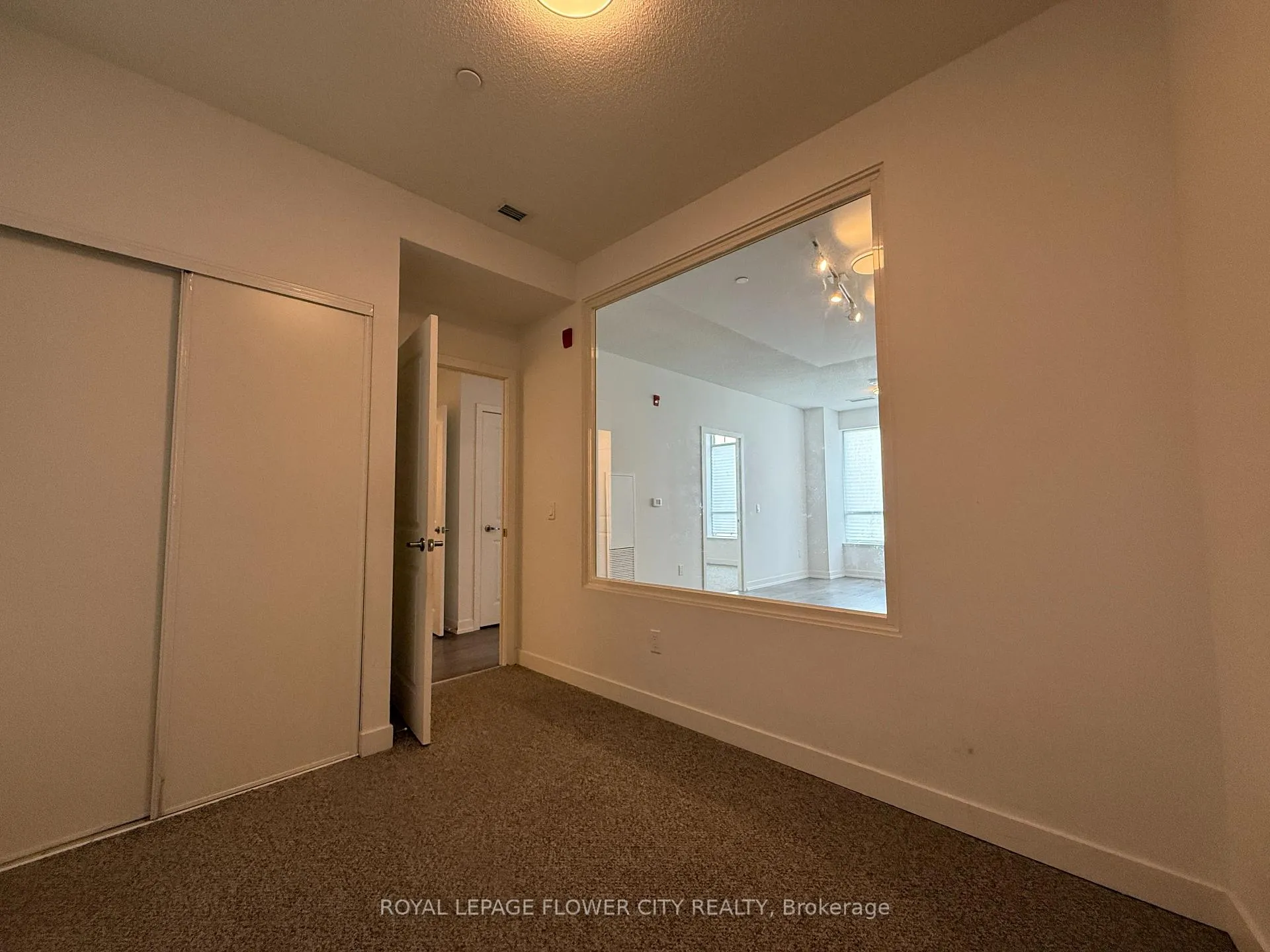 Photo 8 of Unit 114, 1010 Dundas Street E, Whitby, Pringle Creek — HOMEH