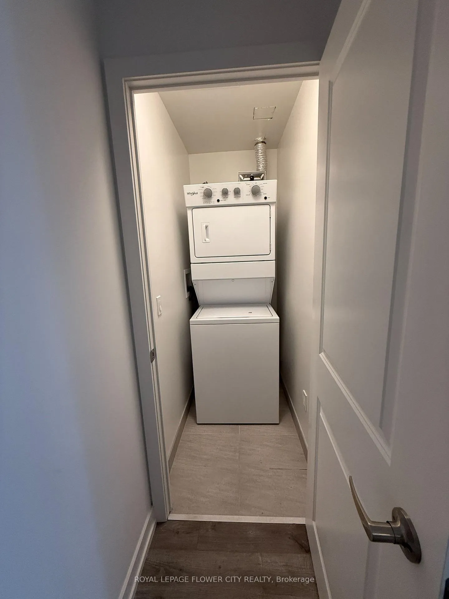 Photo 10 of Unit 114, 1010 Dundas Street E, Whitby, Pringle Creek — HOMEH