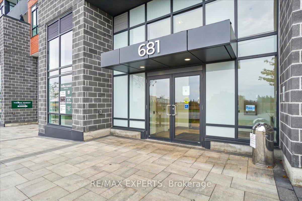 Photo 2 of Unit 209, 681 Yonge Street, Barrie, Painswick South — HOMEH