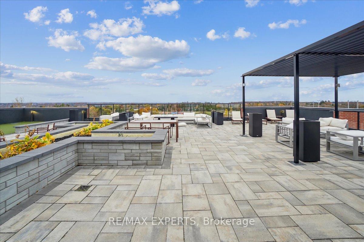 Photo 32 of Unit 209, 681 Yonge Street, Barrie, Painswick South — HOMEH