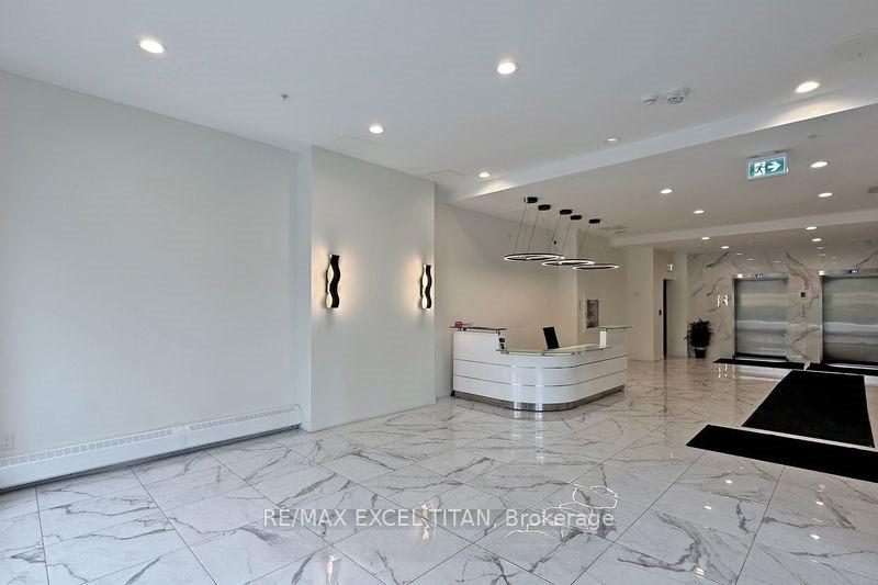 Photo 13 of Unit 901, 128 King Street N, Waterloo, Downtown Waterloo — HOMEH