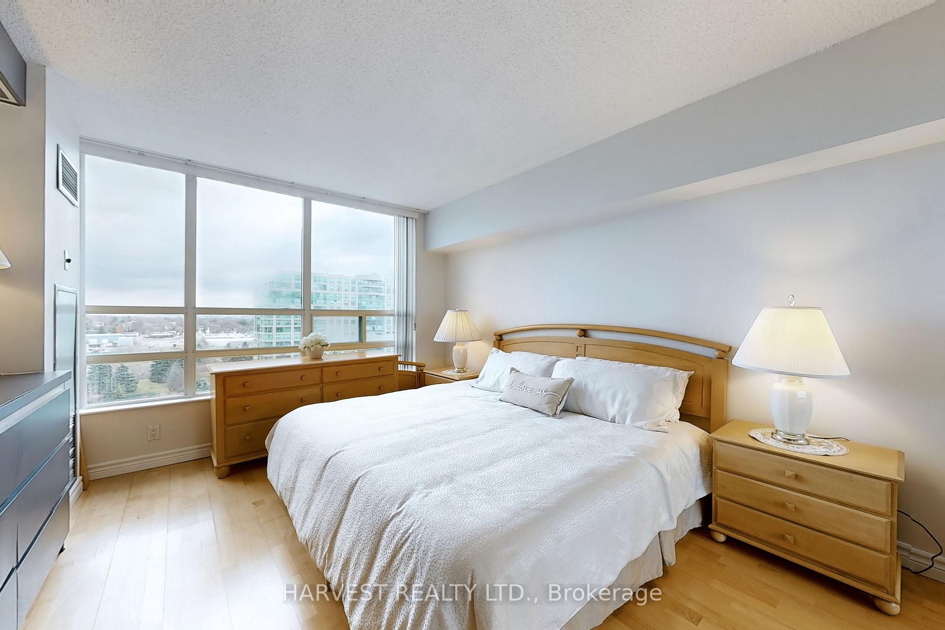 Photo 10 of Unit 1104, 7805 Bayview Avenue, Markham, Aileen-Willowbrook — HOMEH