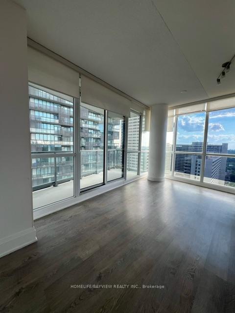 Photo 1 of Unit 2102, 30 Roehampton Avenue, Toronto, Mount Pleasant West — HOMEH