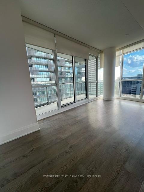 Photo 2 of Unit 2102, 30 Roehampton Avenue, Toronto, Mount Pleasant West — HOMEH