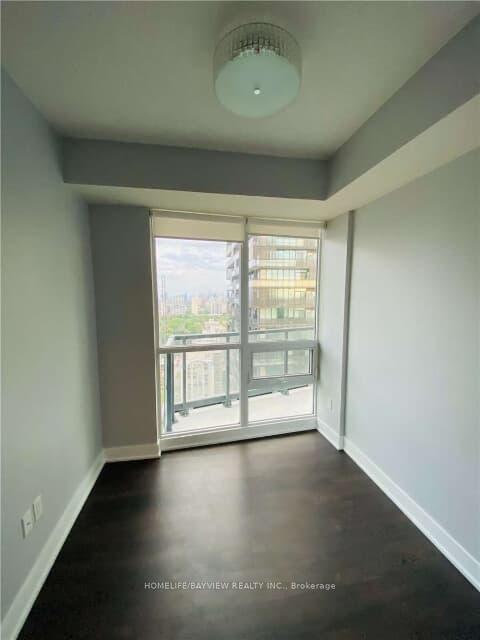 Photo 11 of Unit 2102, 30 Roehampton Avenue, Toronto, Mount Pleasant West — HOMEH