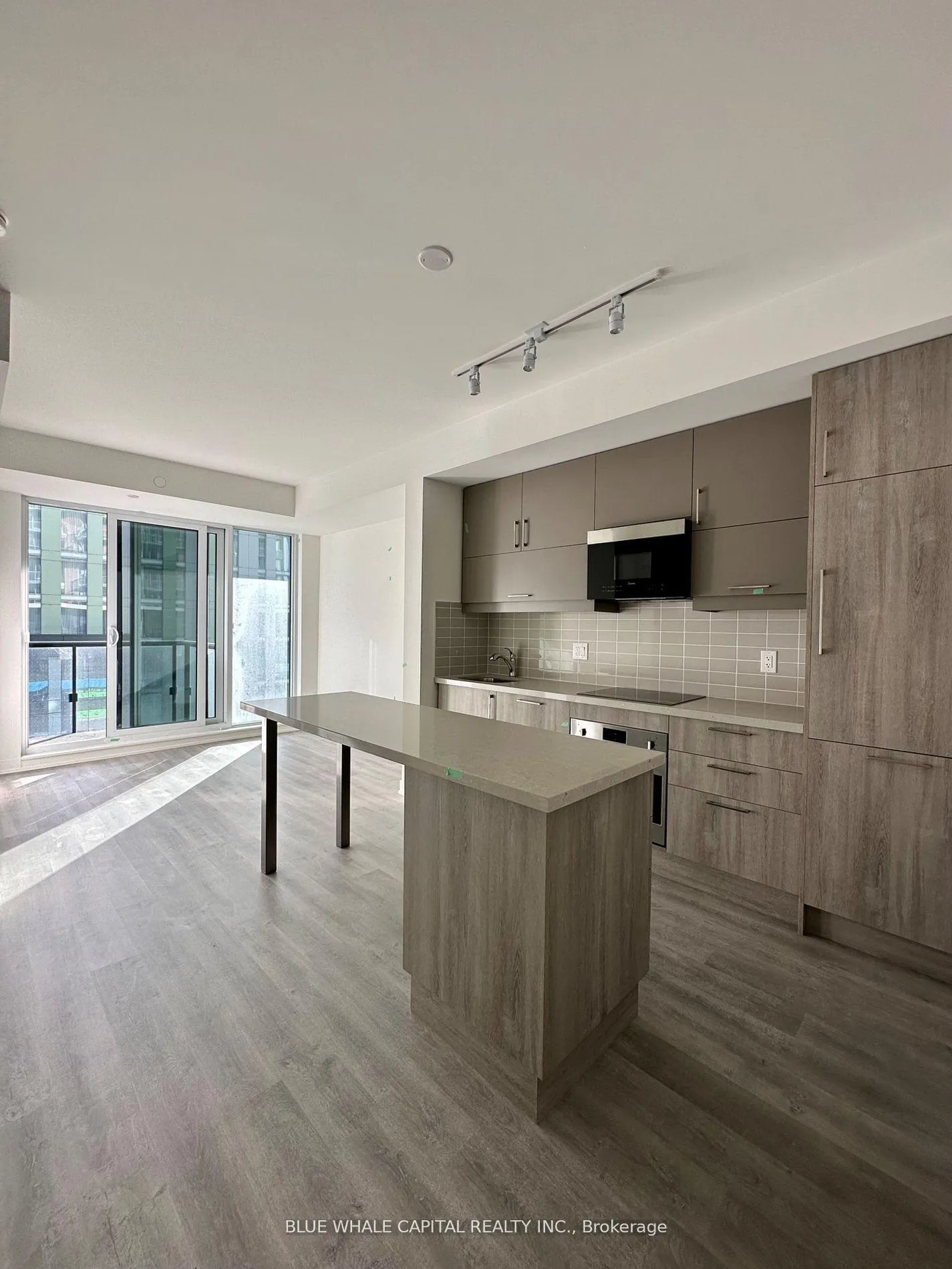 Photo 6 of Unit 714A, 8119 Birchmount Road, Markham, Unionville — HOMEH