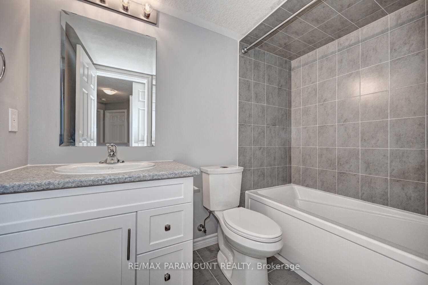 Photo 13 of 144 Wheat Lane, Kitchener, Huron Park — HOMEH