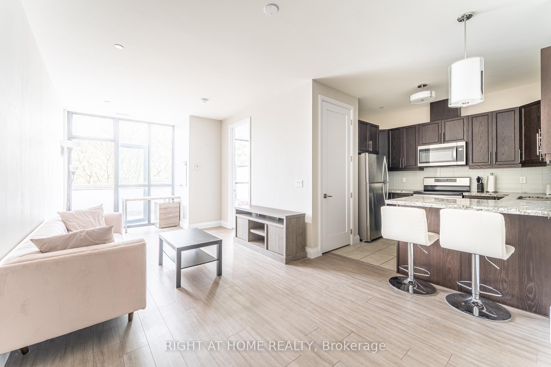 Front of Unit 316, 101 Locke Street S